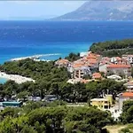 Weisse Idylle Auf Dem Blauen By Interhome Apartman Promajna