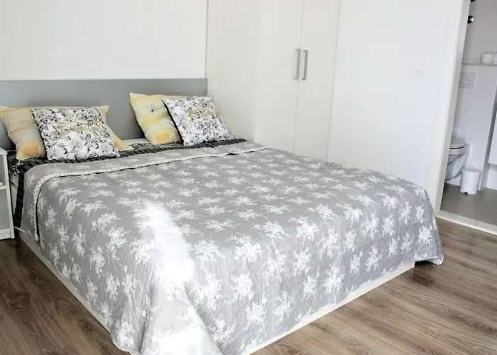 Apartment Weisse Idylle Auf Dem Blauen By Interhome *